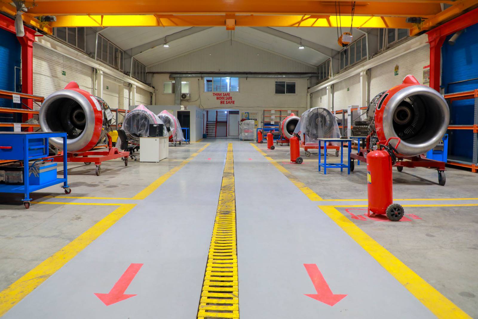 قشم ایر تحریم‌ها را شکست؛ کارگاه پیشرفته تعمیر موتور افتتاح شد