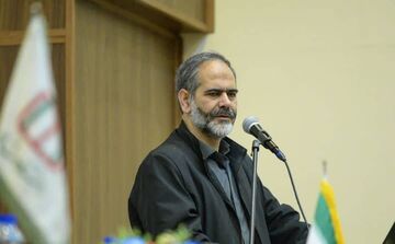 قیمت کنونی گوشت مرغ حاصل به هم ریختگی بازار نهاده هاست؛ انتقاد از ضعف نظارت بر "بازارگاه"