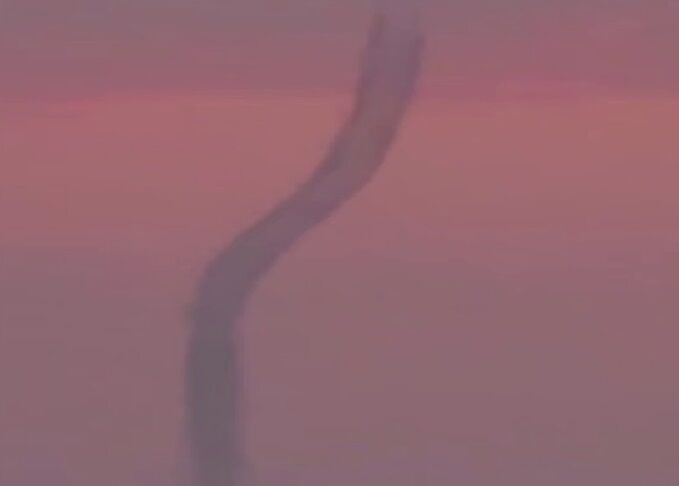 پدیده‌ای بسیار نادر؛ گردباد دریایی در خلیج فارس