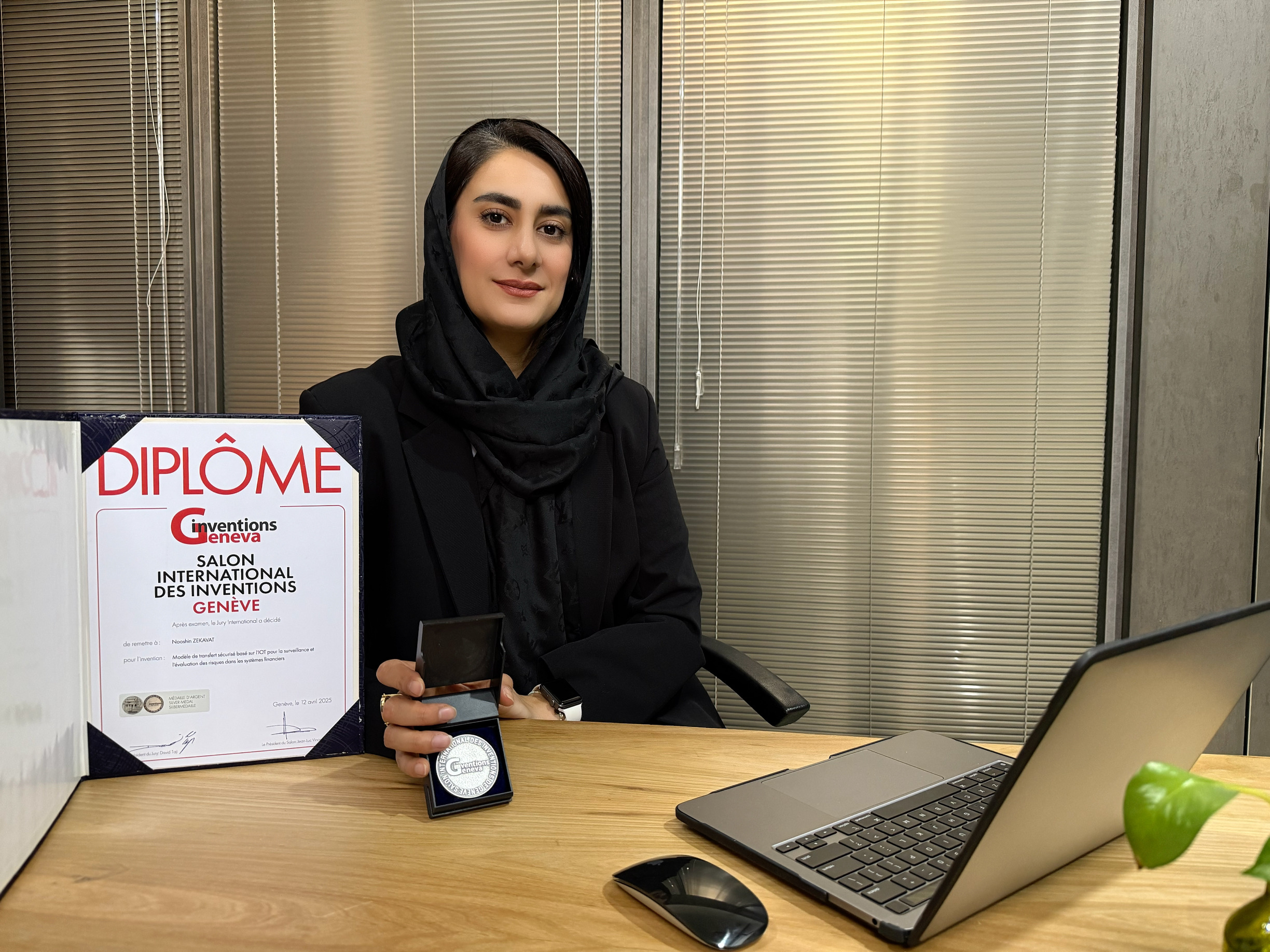 کسب مدالهای نقره و طلا توسط نوشین ذکاوت در رویدادهای جهانی مخترعین ۲۰۲۵