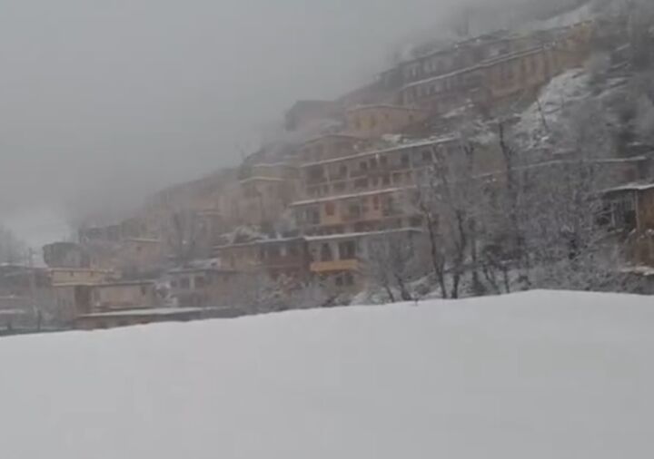 تصاویری از بارش برف در ماسوله گیلان