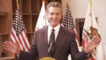 فرماندار کالیفرنیا: آمریکا بیش از هر کشور دیگری، منبع بی‌ثباتی در جهان است