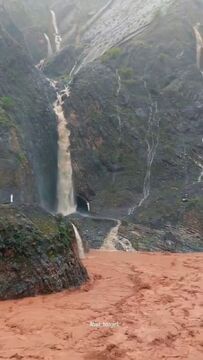 بارش باران، تنگ پنج لرستان را دیدنی‌تر کرد