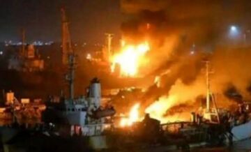 حمله مستقیم عربستان به دو کشتی اماراتی در بندر المکلا تحت کنترل انتقالی