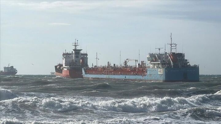 برخورد دو نفتکش ترکیه و جمهوری آذربایجان در نزدیکی استانبول