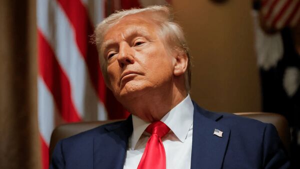 کوئینسی: ترامپ در برابر پاسخ محکم ایران از تهدیداتش عقب‌نشینی کرد