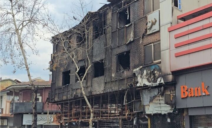 آتش‌سوزی ۲۶ منزل مسکونی در اقدامات تروریستی