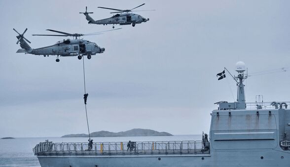 افسران سوئدی وارد گرینلند شدند