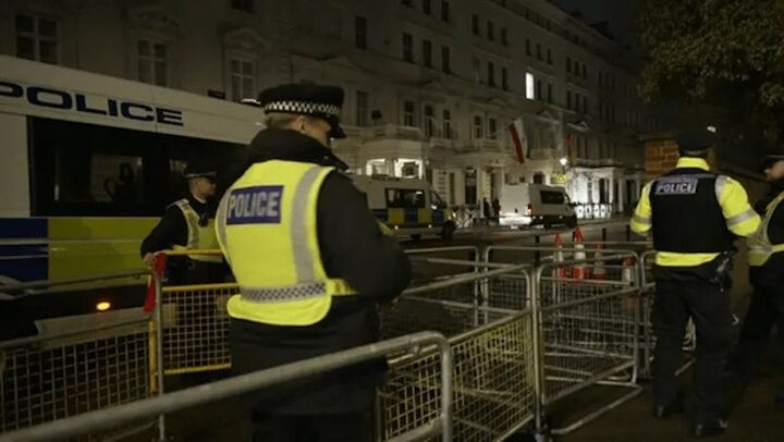 تجمع ضد انقلاب در لندن هم به خشونت کشیده شد