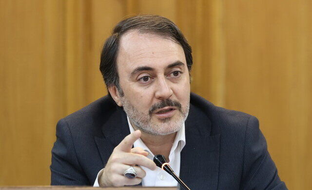 تاکسی‌های برقی باید امسال معاینه فنی بگیرند| مردودی ۲۵درصد خودروهای زیر ۵سال در معاینه فنی