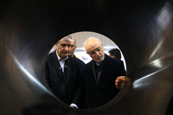 نمایشگاه لیزر