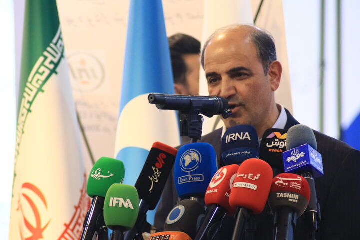 نمایشگاه لیزر