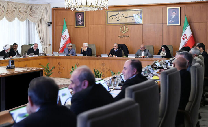 پزشکیان: وضعیت کشور در توسعه انرژی‌های تجدیدپذیر قابل مقایسه با گذشته نیست