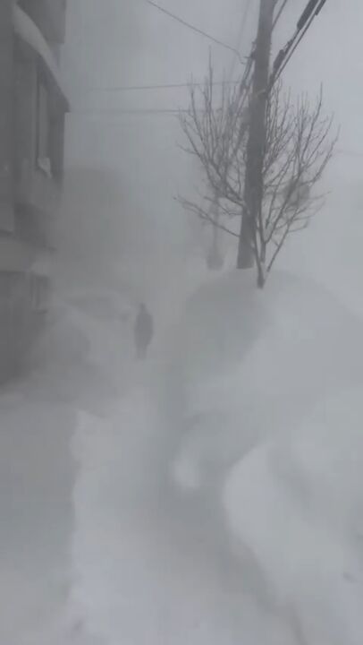 بارش برف سنگین در هوکایدو ژاپن