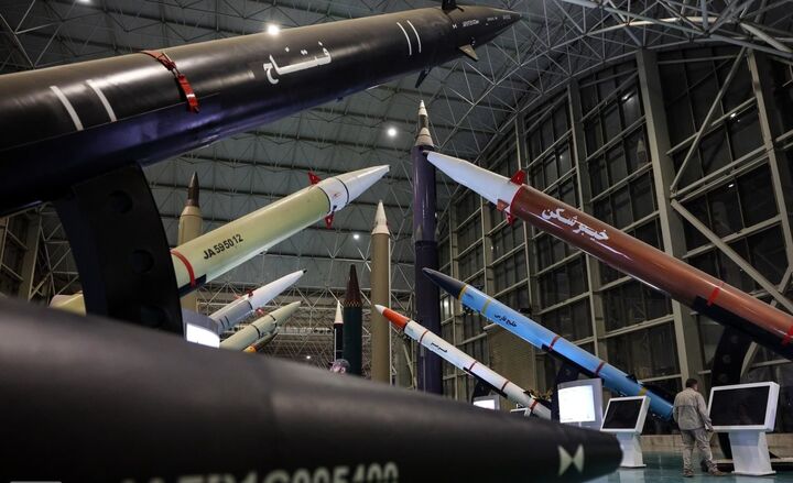 رسانه انگلیسی: این موشک ایران می‌تواند ناو هواپیمابر بزند