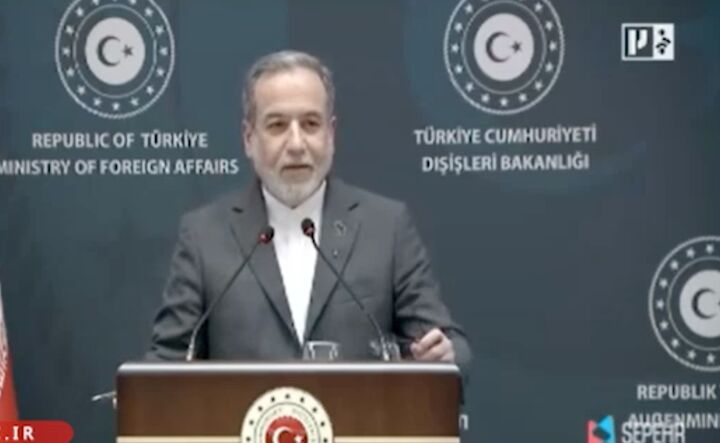 عراقچی: واقعیت این است که حمله نظامی دیگر یک گزینه روی میز نیست