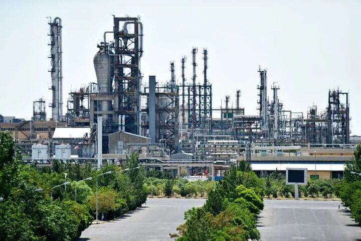 رشد ۱۶ درصدی معاملات؛ پتروشیمی تبریز یکی از پربازده‌ترین ماه‌های سال را ثبت کرد