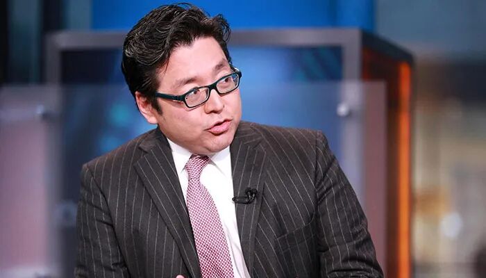 پاسخ قاطع تام لی به انتقادات از ضرر ۶ میلیارد دلاری اتریوم در ترازنامه بیت ماین