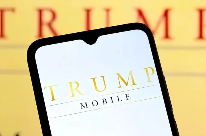 انتشار اولین تصویر واقعی از گوشی ترامپ که دیگر «ساخت آمریکا» نیست