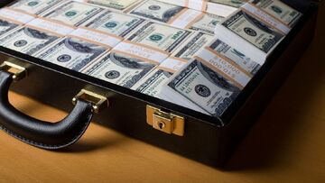 خالی‌خوانی تراستی‌ها؛ افشاگری بی سابقه از سازوکار رسوب دلارهای نفتی در حساب تراستی‌ها