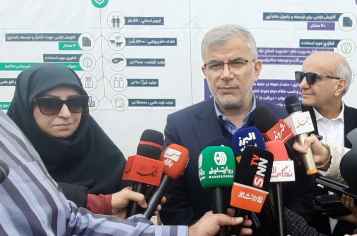 افتتاح ۹۹۸ پروژه‌ زیرساختی، فرهنگی و محیط‌زیستی نظرآباد در دهه مبارک فجر