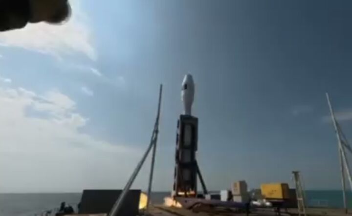 پاکستان ماهواره بومی خود را با کمک چین پرتاب کرد