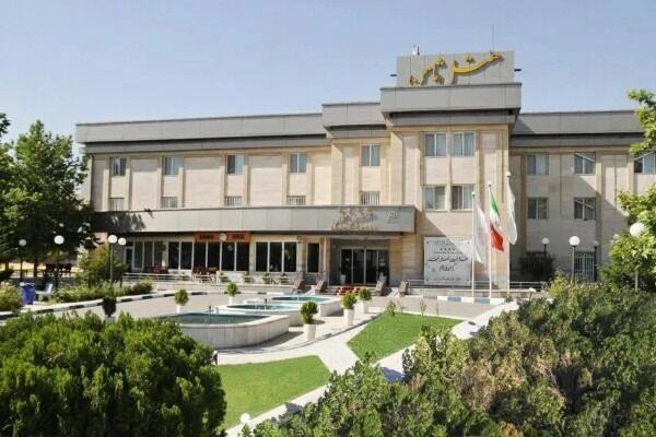 فاصله هتل ثامن مشهد تا حرم چقدر است؟ امکانات هتل ثامن مشهد