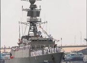 ناوشکن دنا در بندر ویشاخاپاتنام هند پهلو گرفت