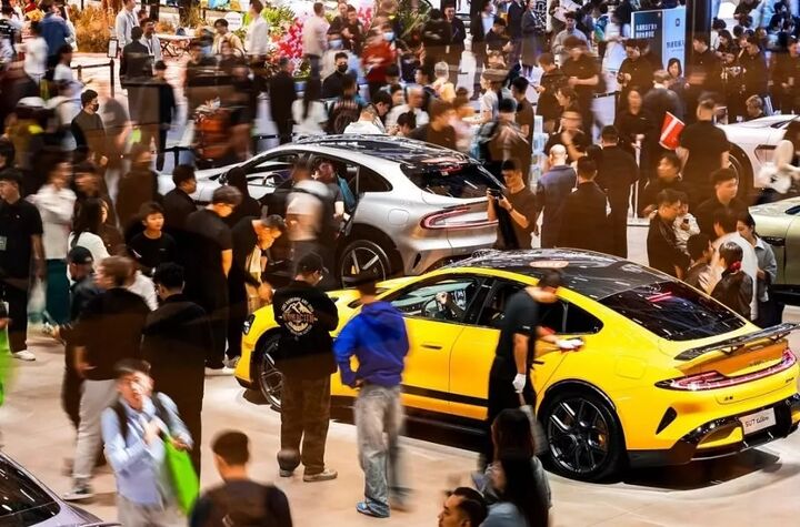 دولت چین ترمز جنگ قیمت‌ها را کشید؛ پایان دوران خودروهای چینی ارزان؟