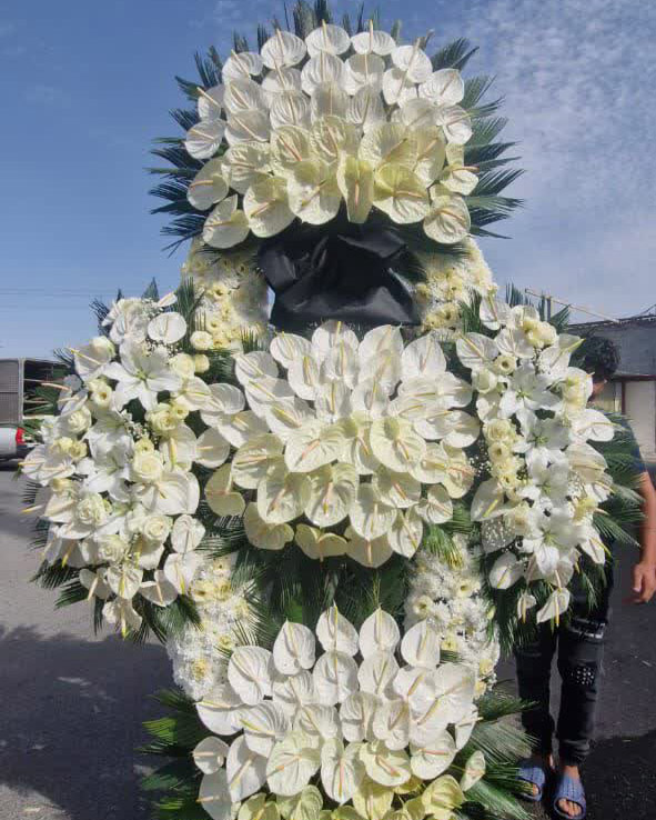 سفارش تاج گل فوری