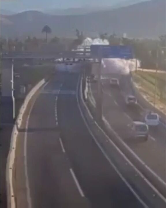 انفجار عجیب یک کامیون در شیلی