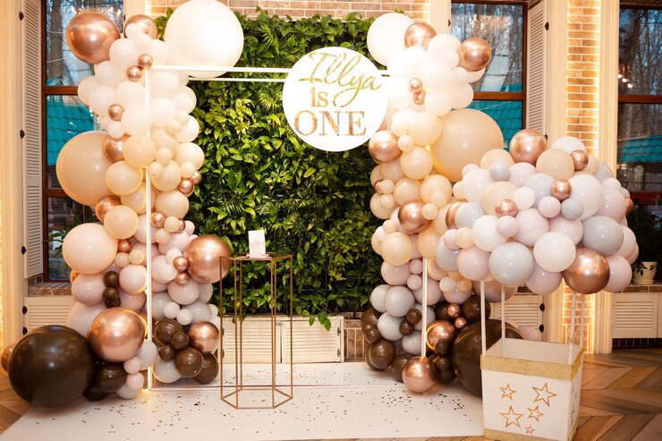 بادکنک آرایی در فضای باز