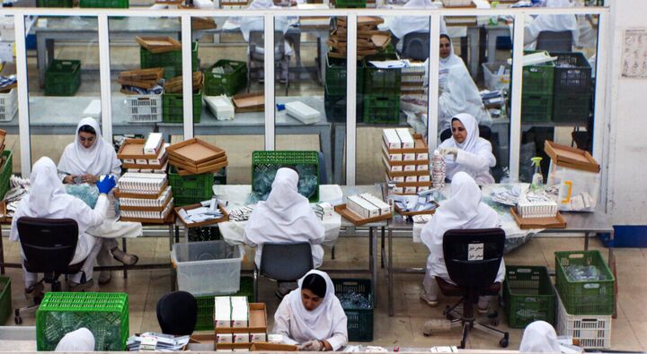 فعالیت داروخانههای سراسر کشور در مراسم تشییع رهبر شهید فعالیت داروخانههای سراسر کشور در مراسم تشییع رهبر شهید
