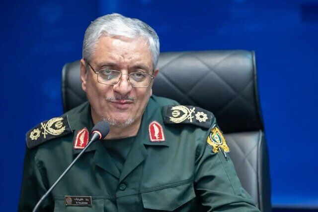 طلایی‌نیک: ذخایر راهبردی نیروهای مسلح تأمین شده است| دشمن به بن‌بست خواهد رسید