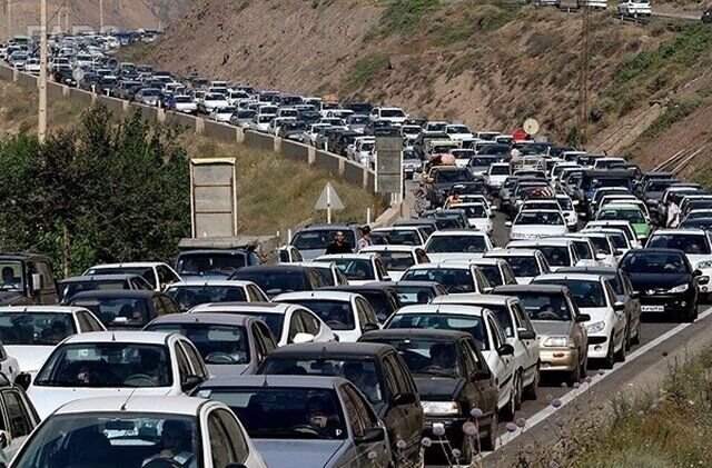 ترافیک سنگین در محورهای شمالی و آزادراه قزوین ــ کرج ــ تهران ترافیک سنگین در محورهای شمالی و آزادراه قزوین ــ کرج ــ تهران