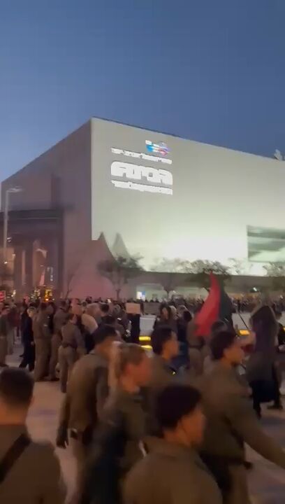صهیونیست‌ها حق اعتراض به جنگ را ندارند!
