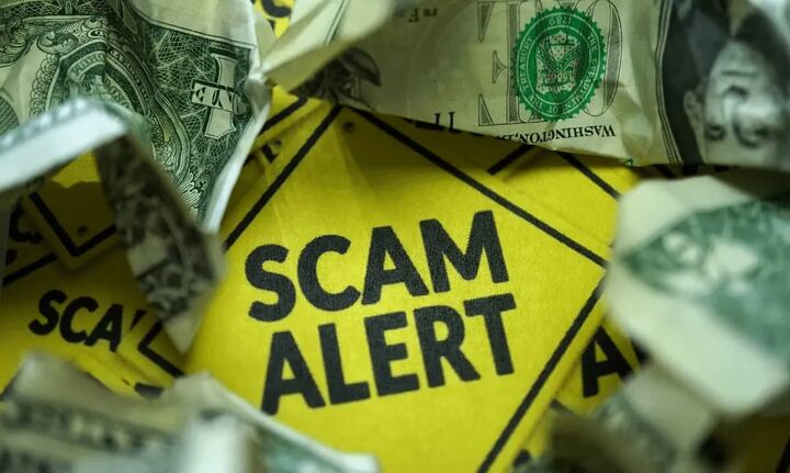 کلاهبرداری از کشتی‌ها در تنگه هرمز؛ جعل هویت مقامات ایرانی و درخواست بیت کوین و تتر