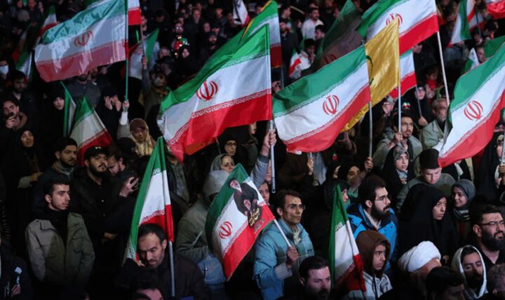 نسل جدید در ایران؛ چگونه جمهوری اسلامی بازسازی‌شده خاورمیانه را دگرگون می‌کند؟