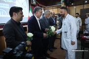 از سنگر جنگ تا خط تولید؛ کارگران شرکت کارخانجات داروپخش، نگهبانان بی‌ادعای سلامت