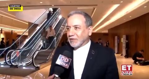تنگه هرمز بسته نیست، این محدودیت فقط برای دشمنان ایران اعمال می‌شود