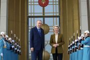 اردوغان در تماس با رئیس کمیسیون اروپا افزایش فشار بر رژیم اسرائیل را خواستار شد