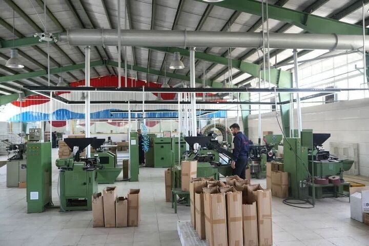 پرداخت ۱۰۷۶ همت تسهیلات در راستای اجرای بسته حمایت از صنایع