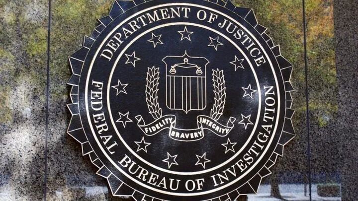 هشدار شدید رئیس FBI به کلاهبرداران در بازار ارزهای دیجیتال