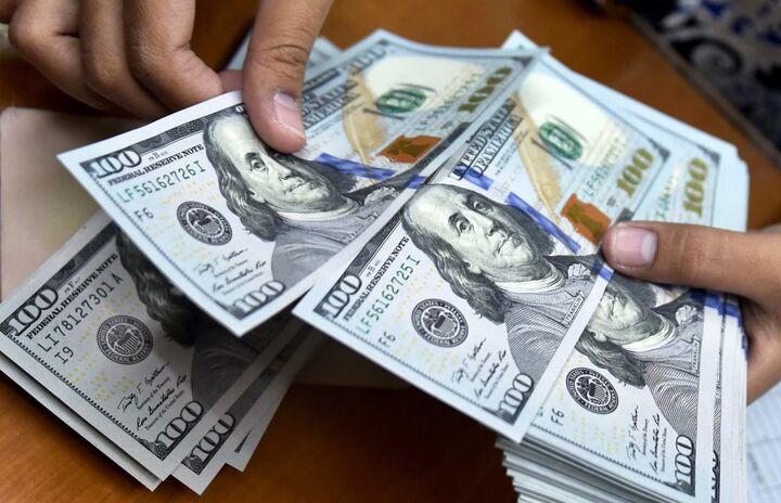 پایان استفاده از ارزهای تحمیلی/ مخالفت با واردات بدون انتقال ارز از ابتدا اشتباه بود پایان استفاده از ارزهای تحمیلی/ مخالفت با واردات بدون انتقال ارز از ابتدا اشتباه بود