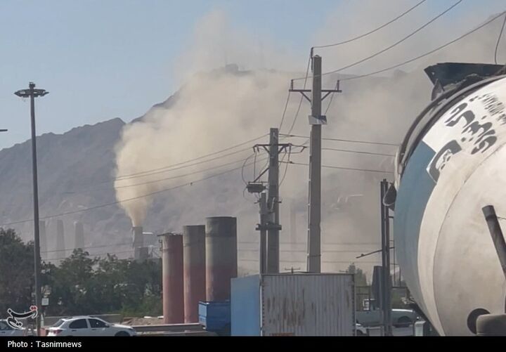 واکنش محیط‌زیست ری به غبار کارخانه سیمان؛ به واحد تولیدی تذکر داده شد
