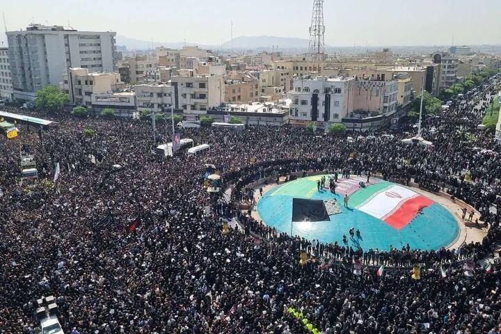 جزئیات پوشش بیمهای مراسم بدرقه رهبر شهید اعلام شد جزئیات پوشش بیمهای مراسم بدرقه رهبر شهید اعلام شد