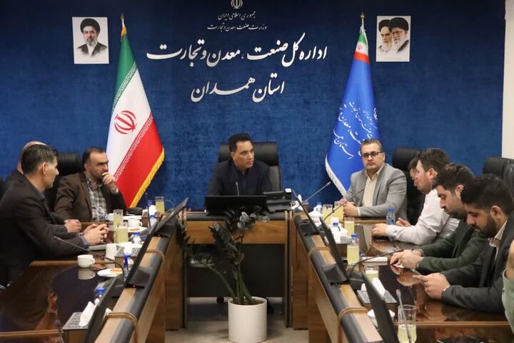 سرمایه‌گذاران چینی برای اجرای ۵ پروژه راهبردی فولاد در همدان اعلام آمادگی کردند