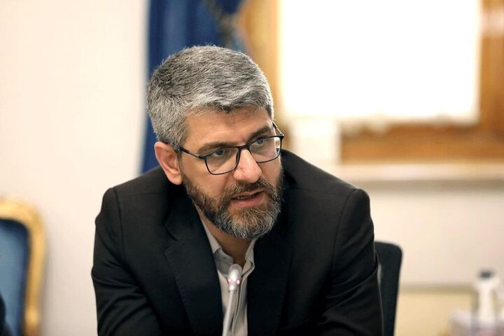 اتصال بیش از پنج هزار مدرسه کشور به شبکه فیبرنوری