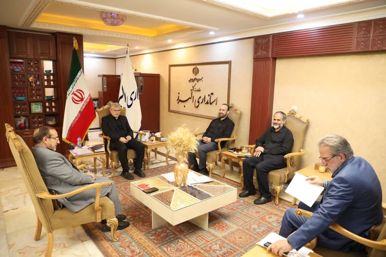 نشست استاندار البرز با مجمع نمایندگان استان برای بررسی مسائل و اولویتهای توسعهای