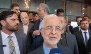 مومنی: مذاکرات مطلوبی درباره منطقه و فراهم سازی زمینه های گسترش روابط صورت گرفت